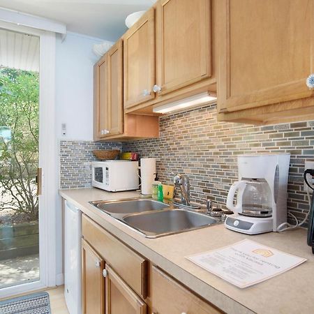 Waterside Suites Saugatuck Buitenkant foto